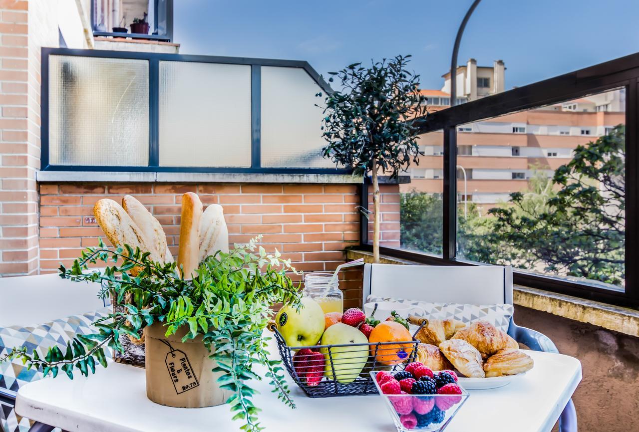 Suites Pamplona Plaza מראה חיצוני תמונה